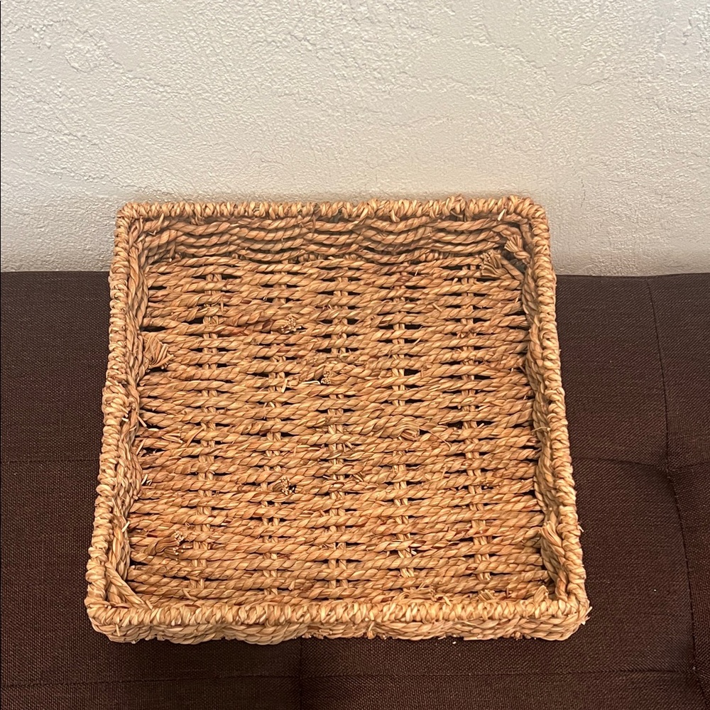 #1447+Natural Woven Basket